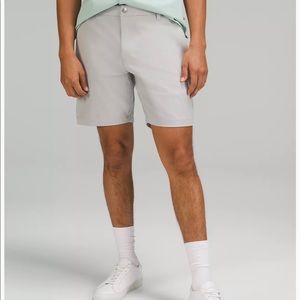 LULULEMON Commission Classic-Fit Short 7" 
Warpstreme